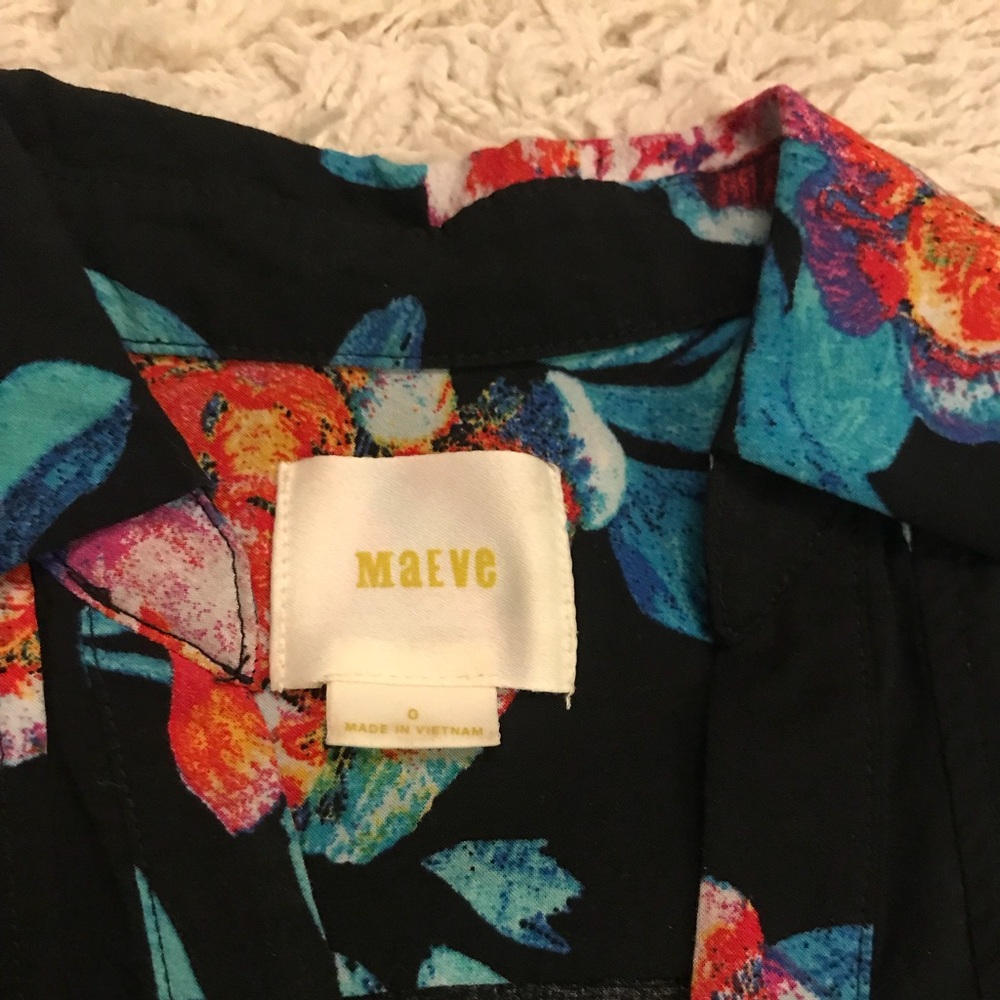 Anthropologie Maeve Black Floral Top - Picture 4 of 5